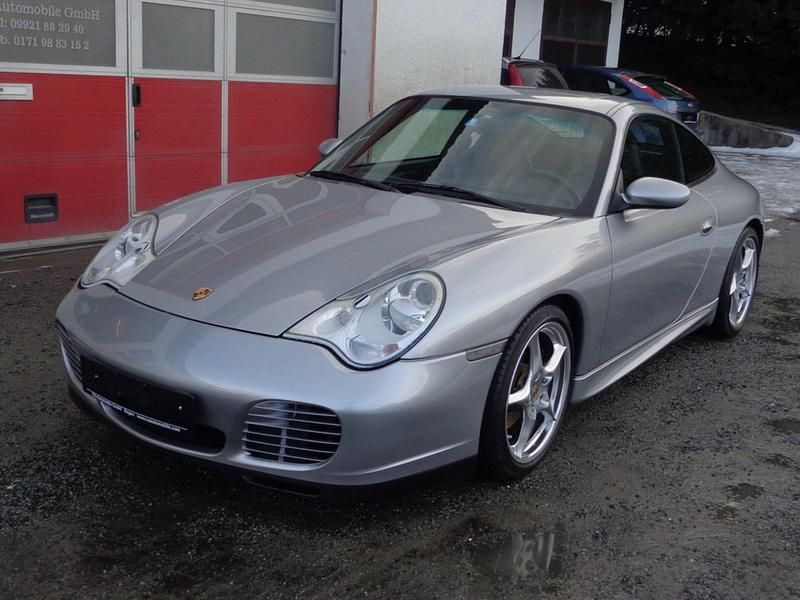Silber Gebraucht 2004 Porsche 996 Coupé | 86.990 € - Bild 1/4