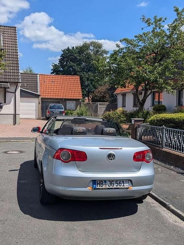 Gebraucht VW Eos Individual 150 PS (110 kW) 2007 Silber Cabrio