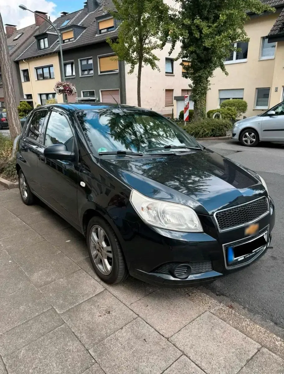 Gebraucht Chevrolet Aveo 84 PS (61 kW) 2009 Schwarz Kleinwagen