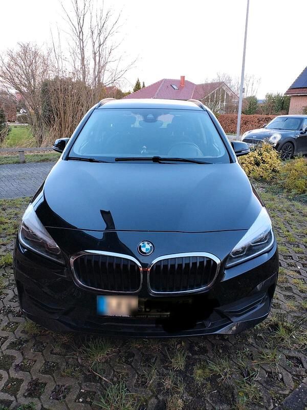 Gebraucht BMW 225 Performance 224 PS (164 kW) 2021 Schwarz SUV