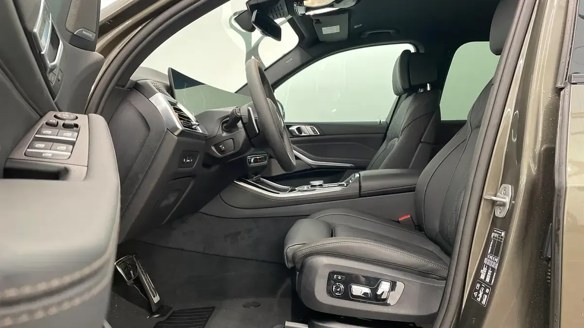 Neu BMW X5 Shadowline 286 PS (210 kW) 2026 Manhattan metallic SUV