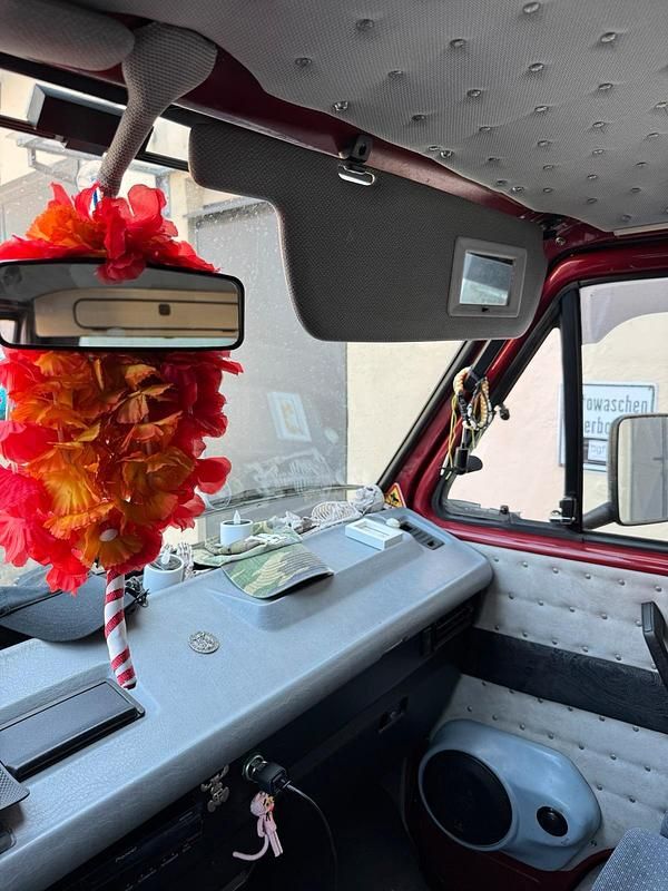 Gebraucht VW T3 78 PS (57 kW) 1984 Rot Van