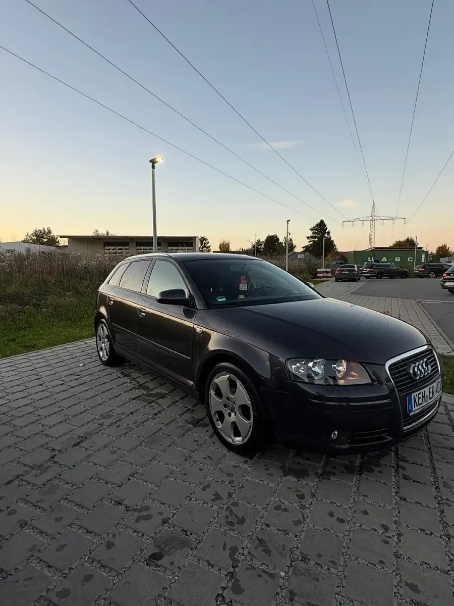 Gebraucht Audi A3 140 PS (102 kW) 2006 Grau Kleinwagen