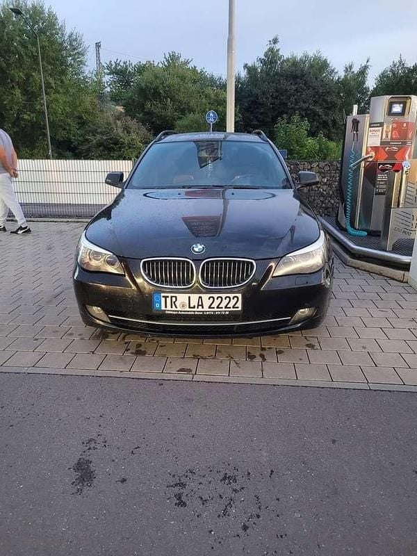 Gebraucht 2009 BMW 530 Exclusive Kombi | 4.250 € (Guter Preis) - Bild 1/4