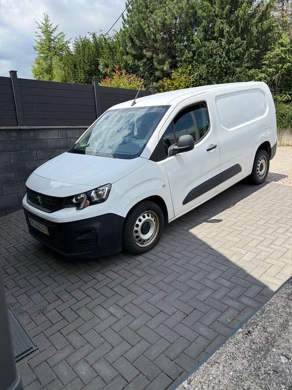 Gebraucht Peugeot Partner 99 PS (72 kW) 2019 Van / Kleinbus
