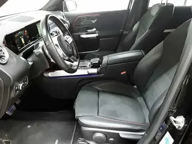 Gebraucht Mercedes GLB220 AMG line 190 PS (139 kW) 2021 Nachtschwarz SUV