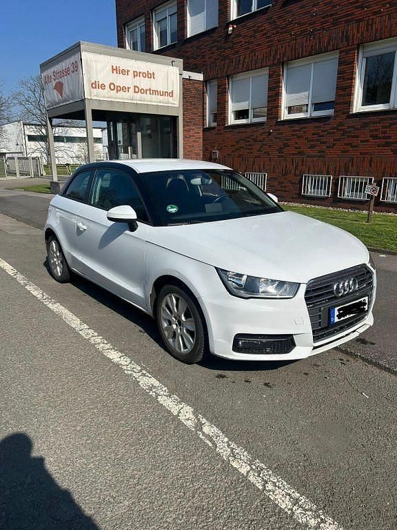 Second-hand Audi A1 Ambiente 90 CP (66 kW) 2015 Alb Hatchback