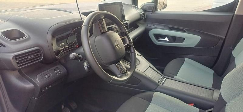 Gebraucht Citroën Berlingo Shine 131 PS (96 kW) 2018 Grau Van / Kleinbus