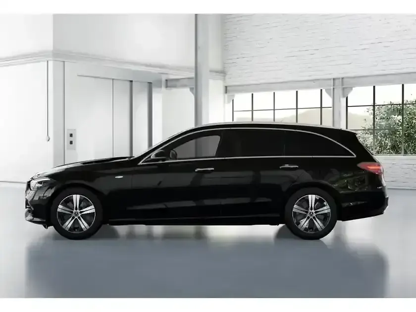 Gebraucht Mercedes C300 204 PS (150 kW) 2025 Metalliclack obsidianschwarz Kombi