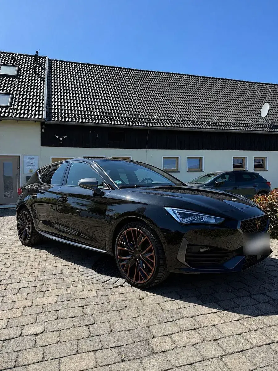 Gebraucht Cupra Leon VZ 245 PS (180 kW) 2021 Schwarz Limousine