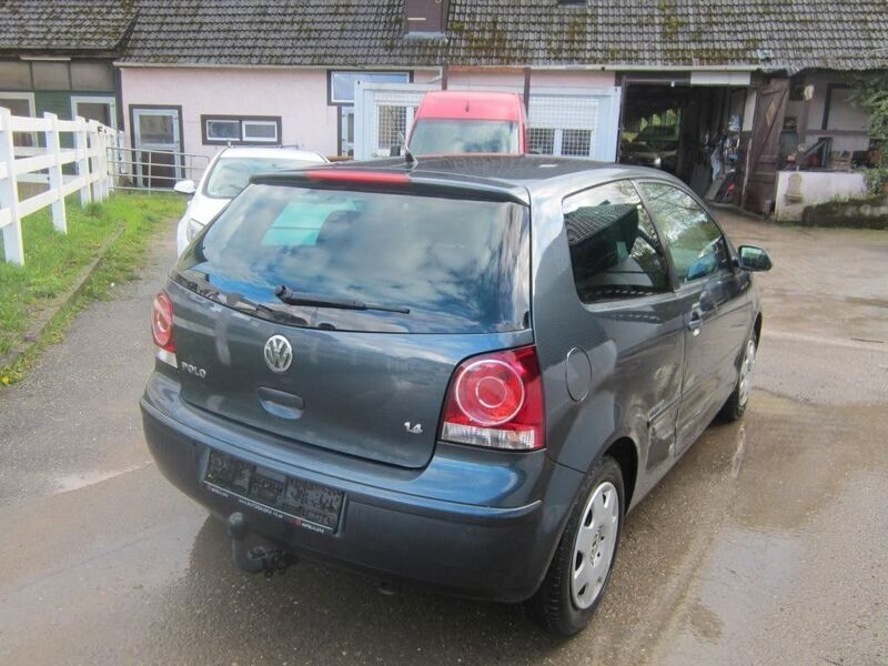 Gebraucht VW Polo United 80 PS (58 kW) 2008 Blau Kleinwagen