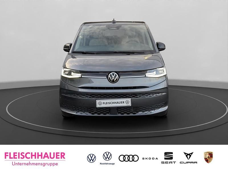 Neu VW Multivan Life 150 PS (110 kW) 2026 Grau Van