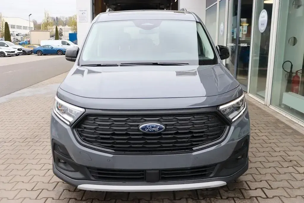 Neu Ford Tourneo Connect 122 PS (89 kW) 2026 Grau Van / Kleinbus