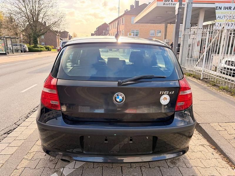 Gebraucht BMW 116 Advantage 116 PS (85 kW) 2011 Schwarz Kleinwagen