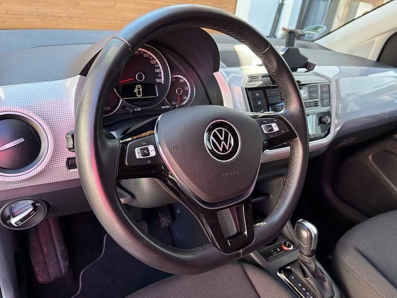 Gebraucht VW e-up! 61 kW (83 PS) 2022 Schwarz Kleinwagen