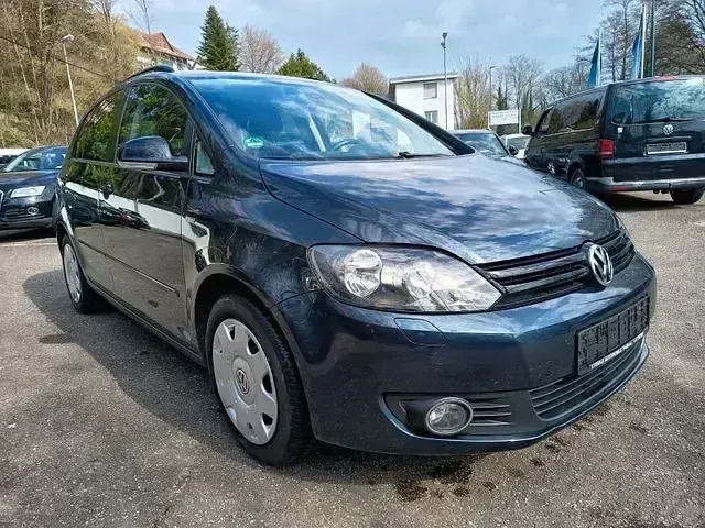 Gebraucht VW Golf VII Match 122 PS (89 kW) 2012 Blau Limousine