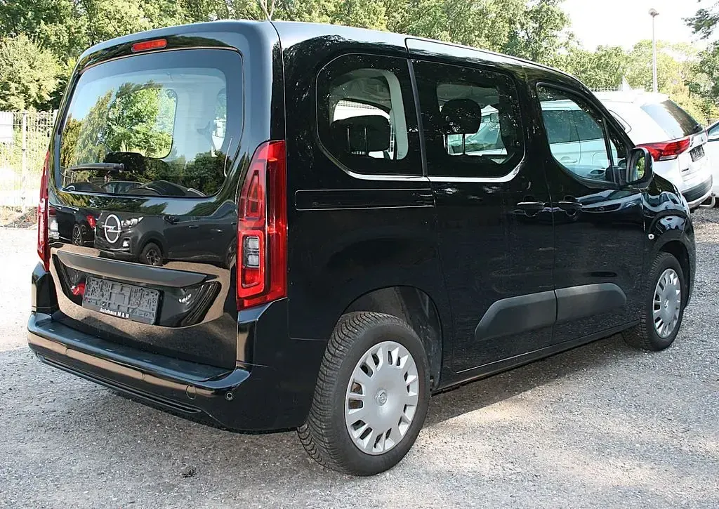 Gebraucht Opel Combo Life Edition 110 PS (80 kW) 2019 Schwarz Van / Kleinbus