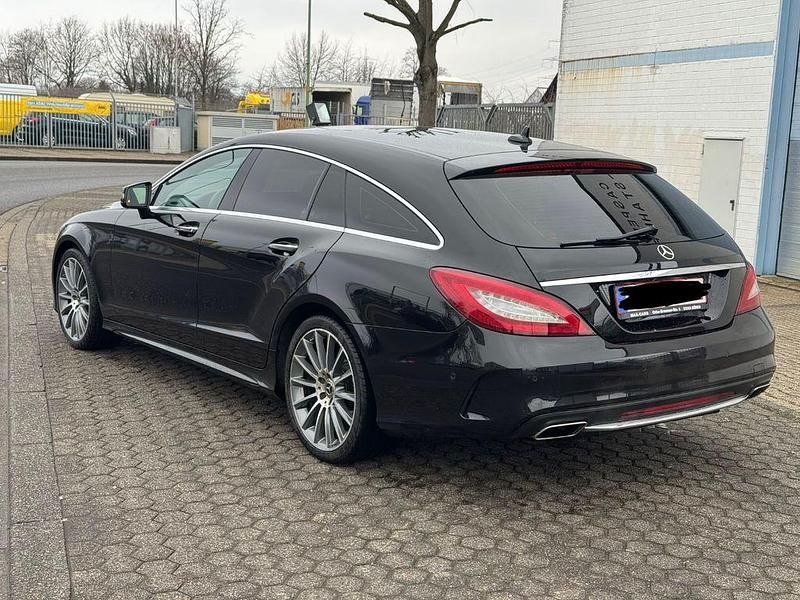 Gebraucht Mercedes CLS220 AMG 170 PS (125 kW) 2018 Schwarz Coupé