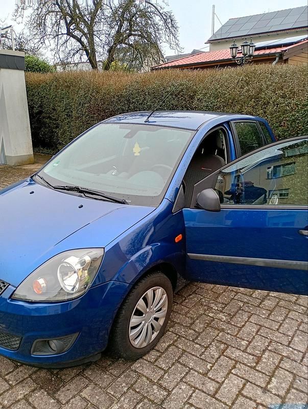 Gebraucht Ford Fiesta 2008 Blau Kleinwagen