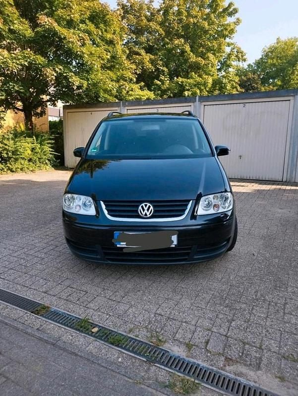 Schwarz Gebraucht 2006 VW Touran Van / Kleinbus | 1.600 € (Superpreis) - Bild 1/4