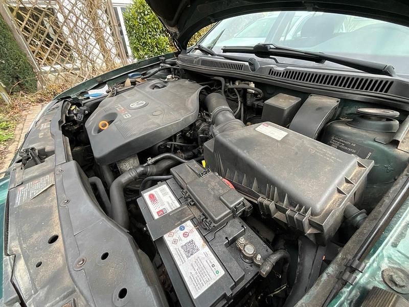 Gebraucht VW Golf III 110 PS (80 kW) 1999 Grün Limousine