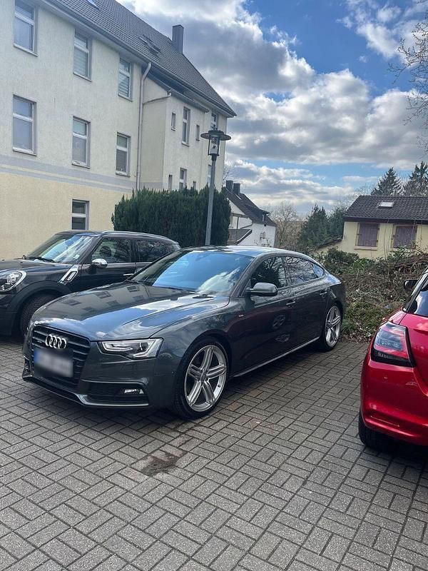 Gebraucht Audi A5 Sportback Ambiente 245 PS (180 kW) 2012 Grau Kleinwagen
