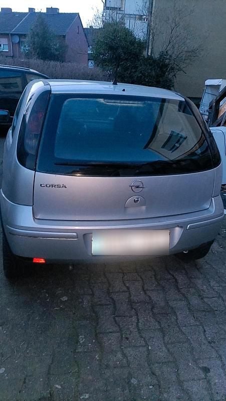 Gebraucht Opel Corsa 60 PS (44 kW) 2006 Silber Kleinwagen