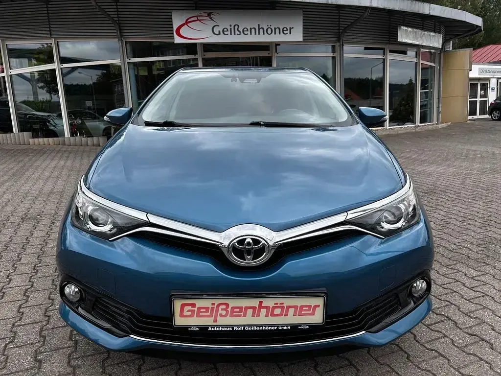 Gebraucht Toyota Auris Edition-S 116 PS (85 kW) 2017 Blau Limousine
