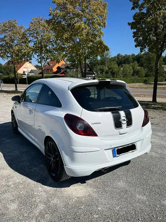 Gebraucht Opel Corsa OPC 101 PS (74 kW) 2012 Weiß Kleinwagen