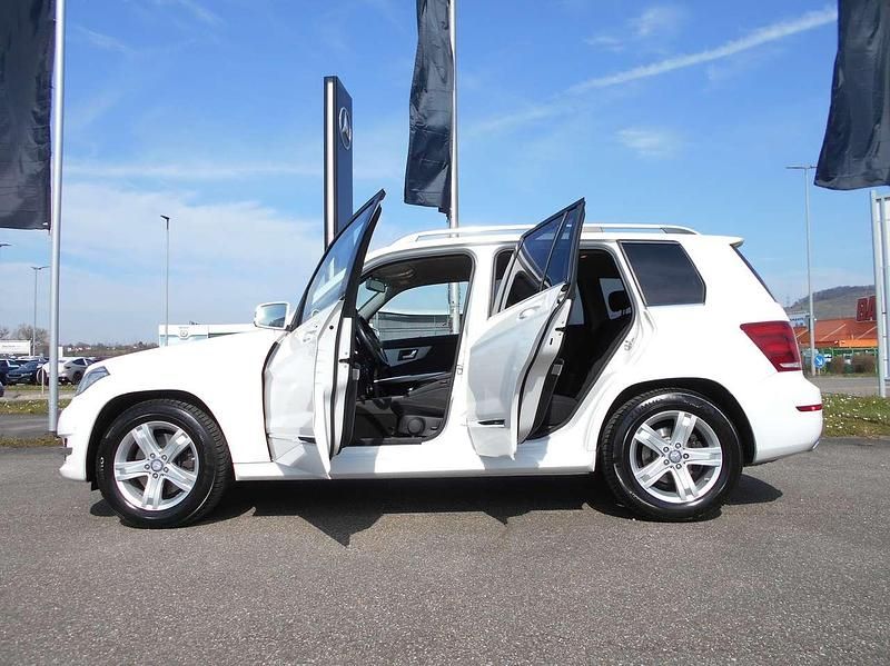 Gebraucht Mercedes GLK220 170 PS (125 kW) 2014 Weiß SUV