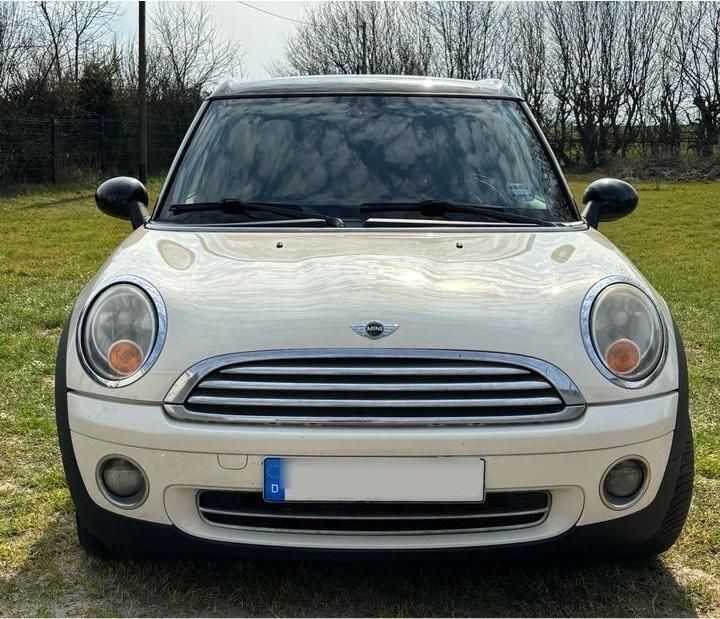 Beige Gebraucht 2009 Mini Clubman Kombi | 5.300 € (Teuer) - Bild 1/4