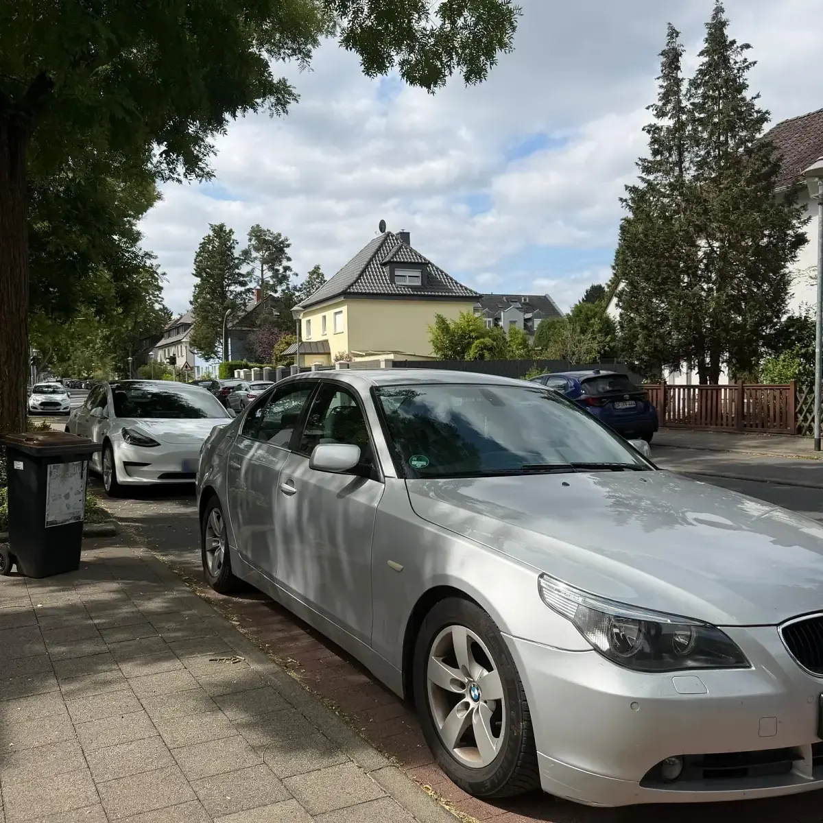 Gebraucht BMW 520 170 PS (125 kW) 2004 Silber Limousine