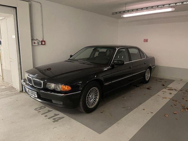 Gebraucht BMW 750L 326 PS (239 kW) 2000 Schwarz Limousine