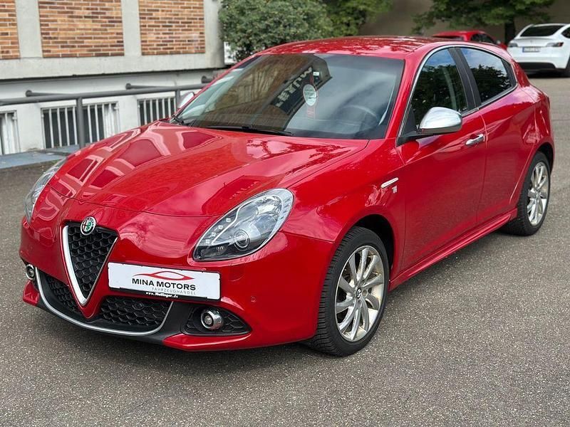 Azzurro nuvola Gebraucht 2021 Alfa Romeo Giulietta Super Kleinwagen | 14.999 € (Fairer Preis) - Bild 1/4