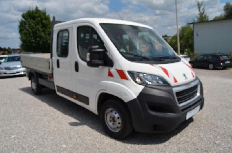 Weiß Gebraucht 2019 Peugeot Boxer Van | 10.500 € (Superpreis) - Bild 1/4