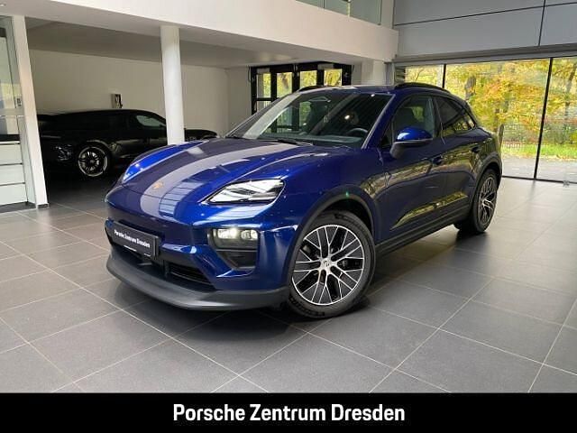 Enzianblaumetallic (metallic) Gebraucht 2025 Porsche Macan SUV | 85.990 € (Superpreis) - Bild 1/4