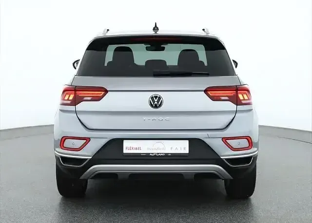 Gebraucht VW T-Roc 150 PS (110 kW) 2025 Pyritsilbermet. SUV