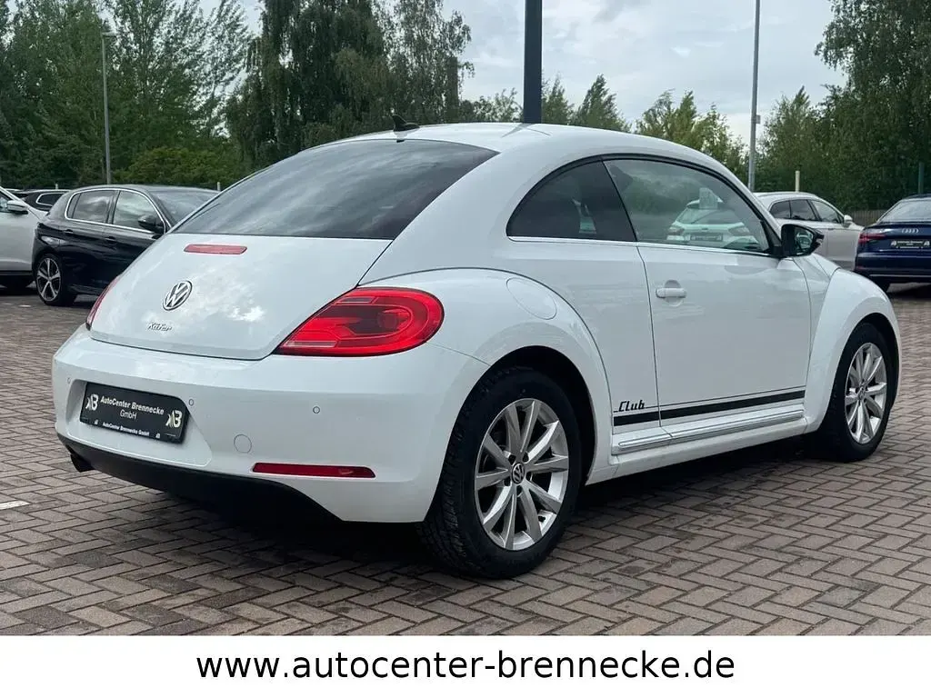 Gebraucht VW Beetle CLUB 105 PS (77 kW) 2015 Weiß Kleinwagen