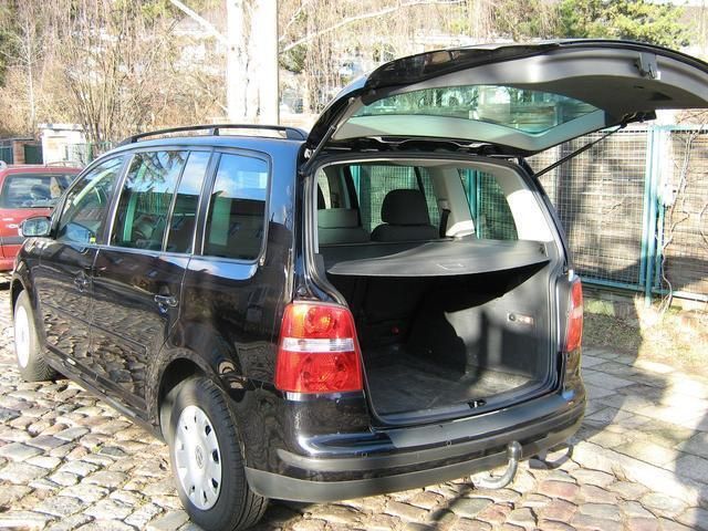 Gebraucht VW Touran Goal 190 PS (139 kW) 2006 Schwarz metallic Van / Kleinbus