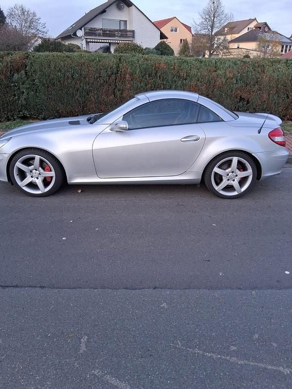 Gebraucht Mercedes SLK200 163 PS (119 kW) 2008 Silber Cabrio