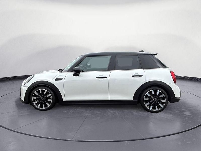 Gebraucht Mini Cooper S Classic 178 PS (130 kW) 2023 Weiß Kleinwagen