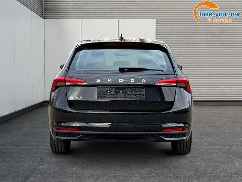 Gebraucht Skoda Scala Selection 116 PS (85 kW) 2025 (blackmagic perleffekt) Kleinwagen