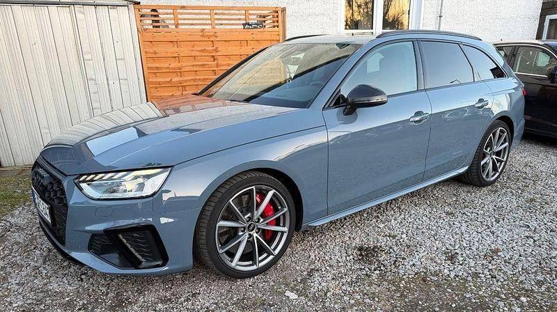 Gebraucht Audi S4 Sport 341 PS (250 kW) 2022 Grau Kombi