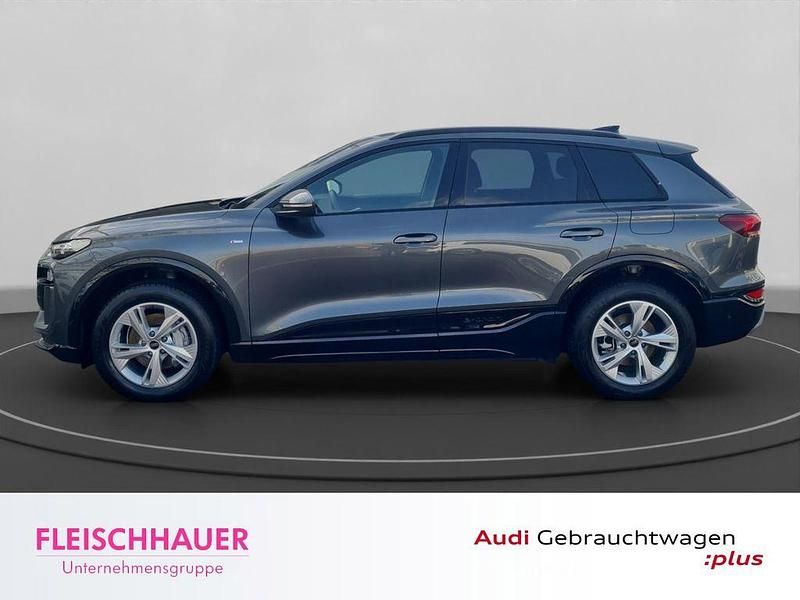 Gebraucht Audi Q6 e-tron S-Line 185 kW (252 PS) 2025 Daytonagrau perleffekt SUV