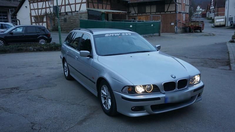 Usata BMW 530 231 CV (169 kW) 2000 Argento Station wagon