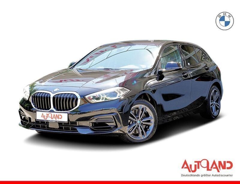 Schwarz Gebraucht 2023 BMW 120 Sport Line Kleinwagen | 27.890 € (Fairer Preis) - Bild 1/4