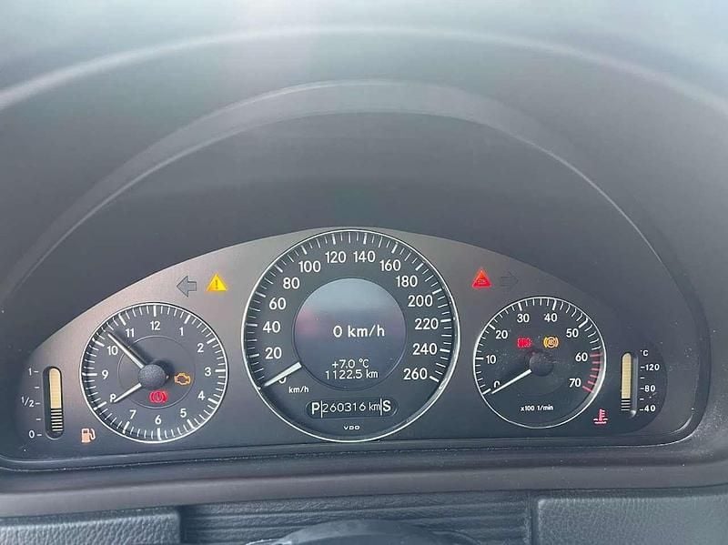 Gebraucht Mercedes CLK240 170 PS (125 kW) 2002 Blau Coupé