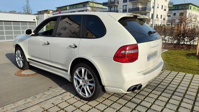 Gebraucht Porsche Cayenne Turbo 500 PS (367 kW) 2008 Weiß SUV
