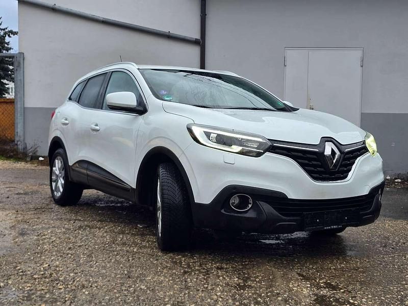 Gebraucht Renault Kadjar Experience 131 PS (96 kW) 2017 Gletscherweiss SUV