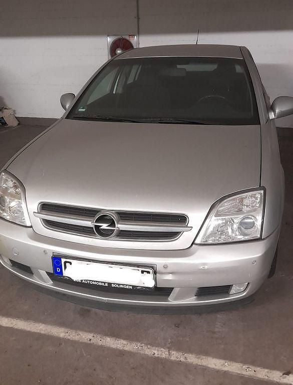 Silber Gebraucht 2002 Opel Vectra Limousine | 1.300 € (Guter Preis) - Bild 1/3